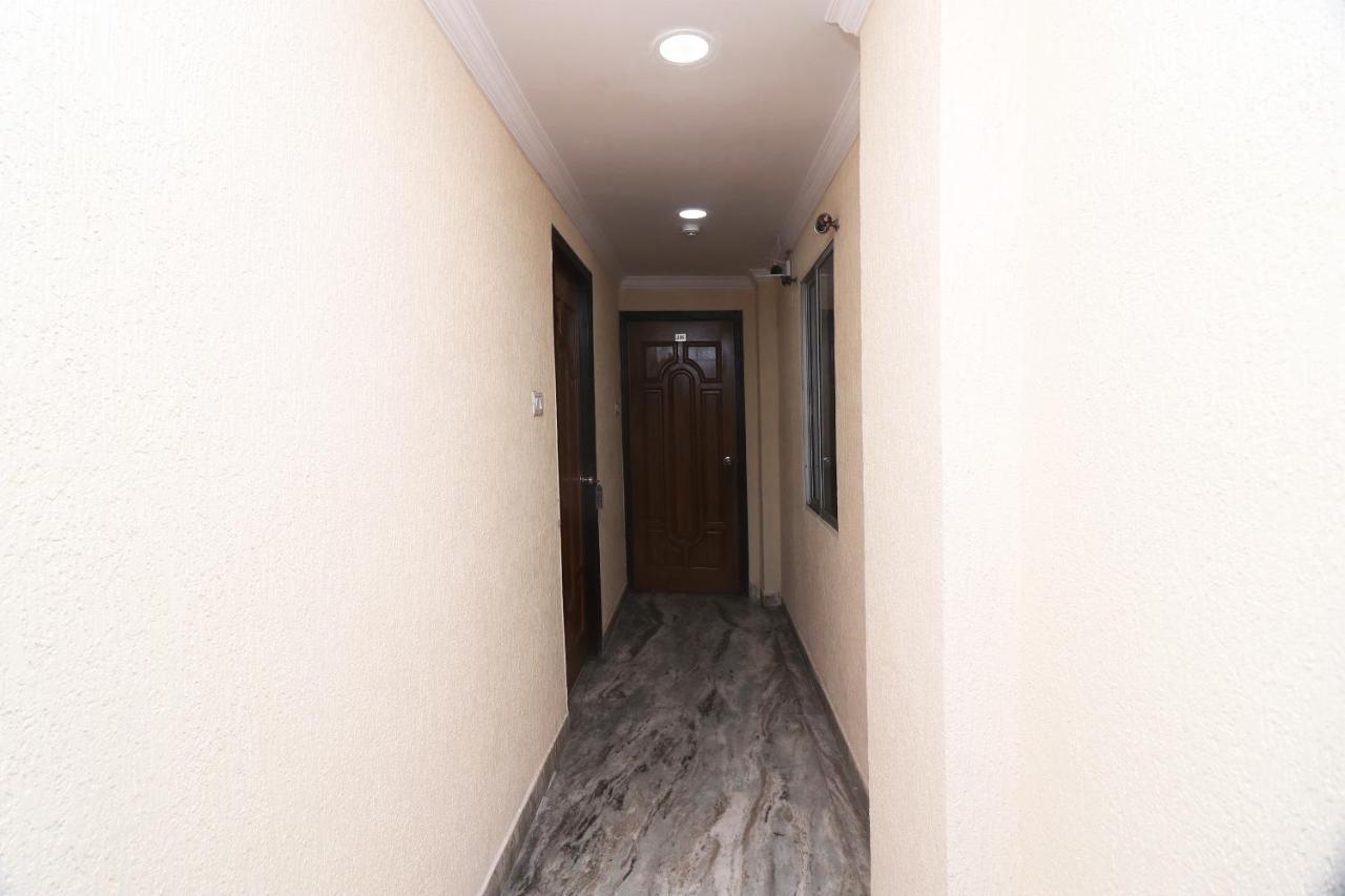Oyo Flagship 16209 Hotel Ambar Palace Bara Bazar Exterior photo